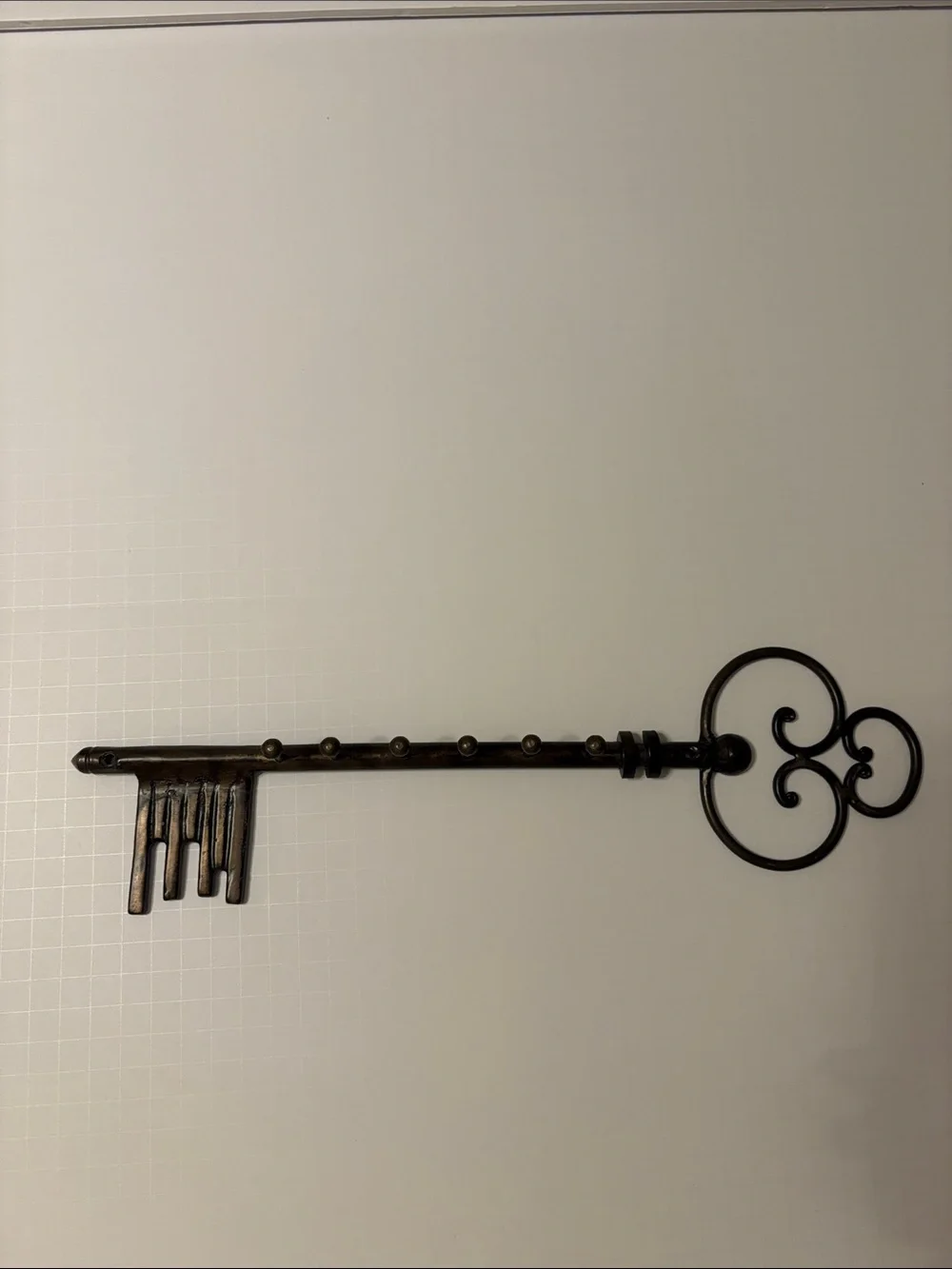 Anthropologie Bronze Key Wall Hook Rack - Decorative Home Wall Decor